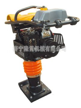 點擊查看詳細信息<br>標題：LXCJ-80R 沖擊夯 閱讀次數(shù)：2205