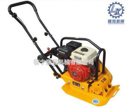 點(diǎn)擊查看詳細(xì)信息<br>標(biāo)題：LXPB-60型平板夯 閱讀次數(shù)：2021